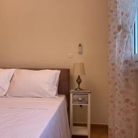 Katerina's Sea View House B *