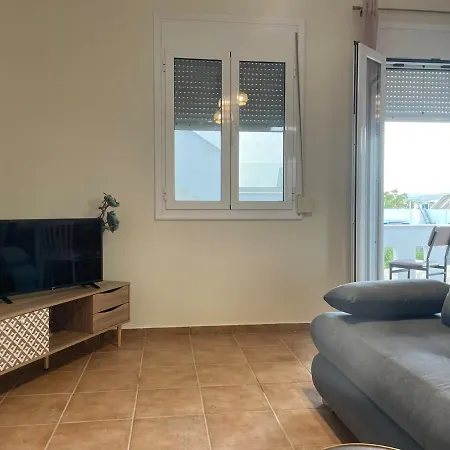 Katerina's Sea View House B Appartement *