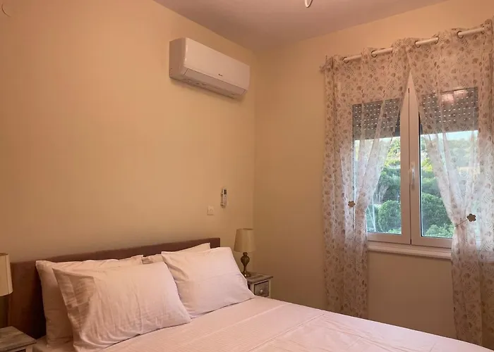 Apartment Katerina's Sea View House B *